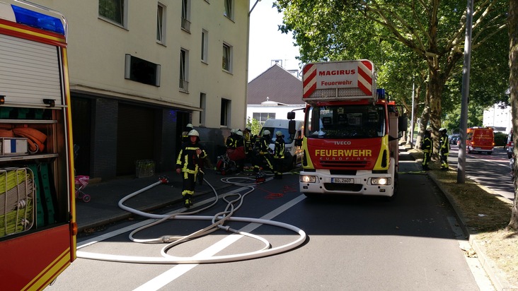 FW-BO: Küchenbrand in Bochum-Stahlhausen