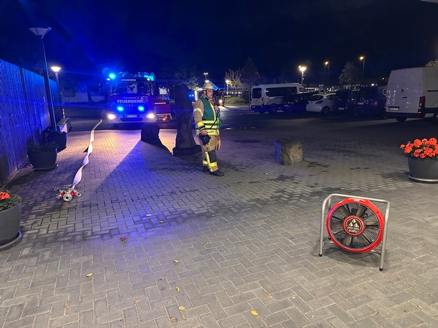 FW Weinheim: Brennender Müllsack im Betreuungszentrum sorgt für Feuerwehreinsatz
