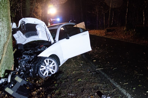 FW Menden: Verkehrsunfall in Menden