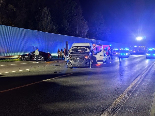 FW-EN: Mehrere Einsätze für die Feuerwehr Gevelsberg