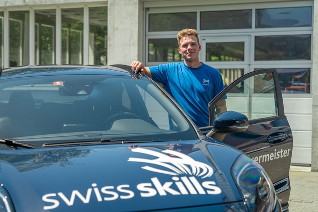 Debrunner Acifer Trophy: giovane lattoniere bernese vince i campionati svizzeri delle professioni