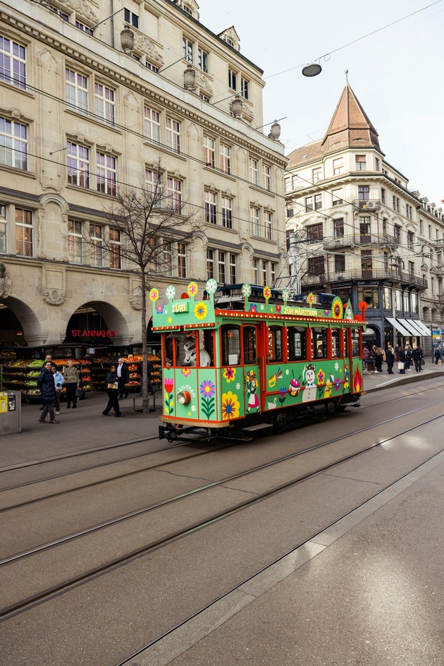 Das «Züri Märlitram» fährt erstmals im Frühling durch Zürich