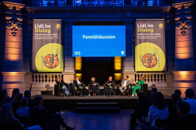 Lidl lädt zum Dialog: Die Planetary Health Diet in der Praxis / Lidl in Deutschland diskutiert mit Experten und Stakeholdern über die Zukunft auf dem Teller und kündigt neue Produkte an