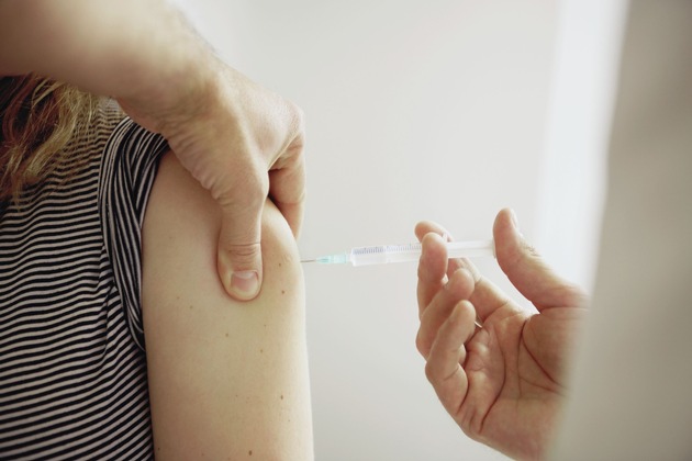 Tag der Krebsvorsorge: HPV-Impfung senkt Risiko für Gebärmutterhalskrebs deutlich / Impfquoten in Sachsen-Anhalt weiter steigern