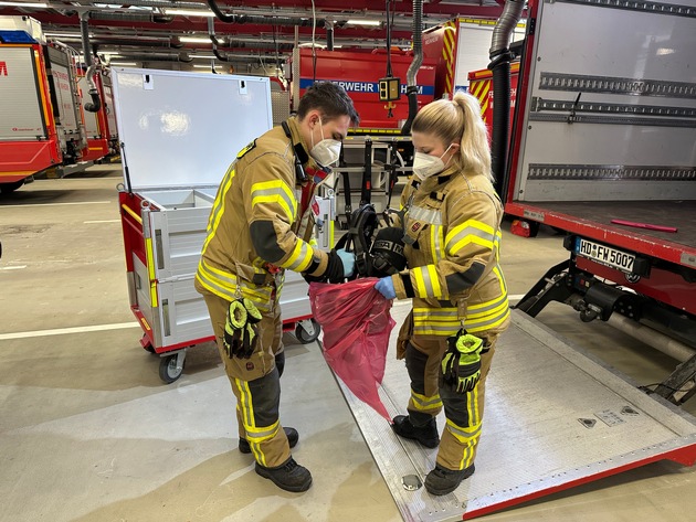FW Weinheim: Weltkrebstag - Wenn Feuerwehr und Krebspr&auml;vention zusammenkommen