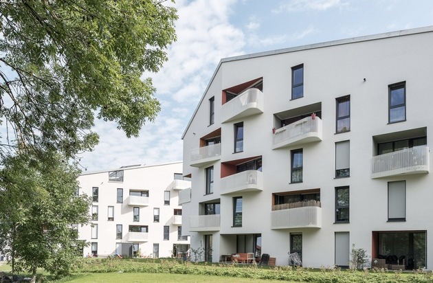 Mein Ziegelhaus GmbH & Co. KG: Bezahlbarer Wohnungsbau am Beispiel des Wohnquartiers Ludwigshöhe in Kempten von f64 Architekten