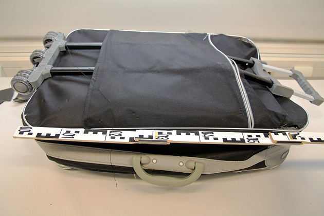 POL-MFR: (250) Unbekannte Leiche gefunden - Koffer ist wichtiges Beweismittel