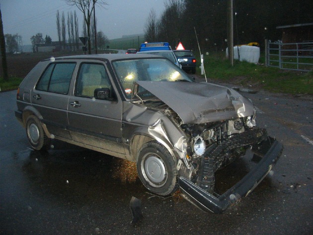POL-NOM: Verkehrsunfall nach Vorfahrtsmissachtung