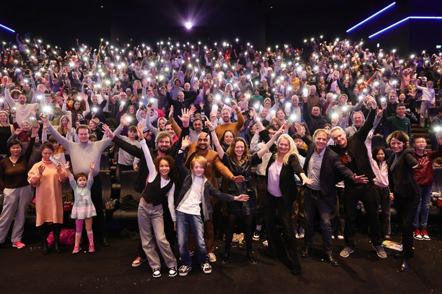 WOW! NACHRICHT AUS DEM ALL feiert Kinopremiere in Köln