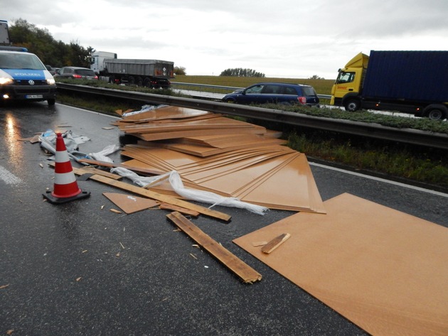 POL-VDKO: Montabaur - Mehrere Verkehrsunfälle auf der Autobahn (A3/A48)