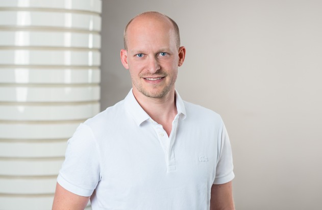 Drei Chefärzte der Artemed Klinikgruppe prägen neues Standardwerk der Wirbelsäulentherapie