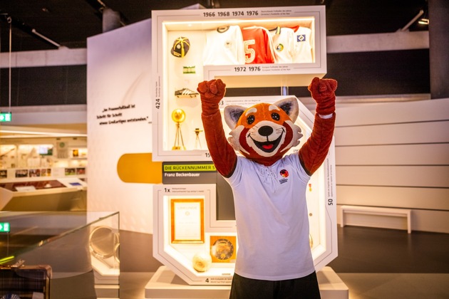Presse-Info mit Verlosungsangebot: Sommerferien im Fußballmuseum