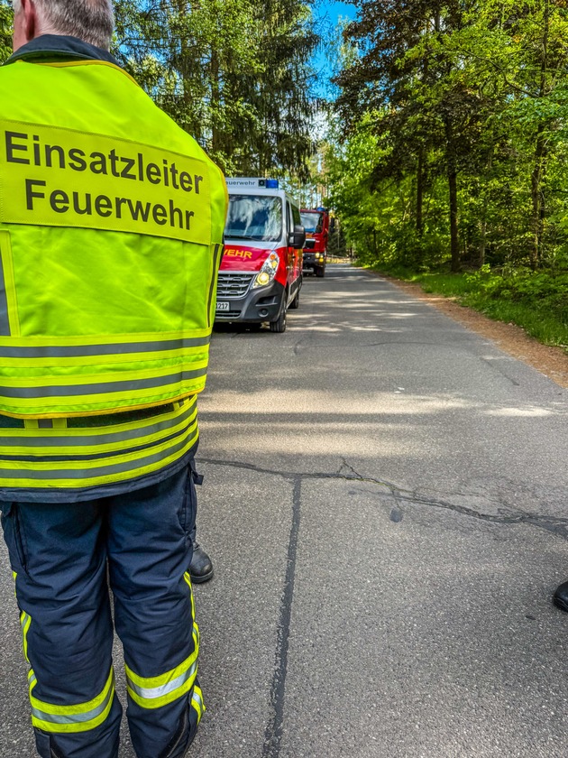 FW Lüchow-Dannenberg: +++ vermisste Seniorin löst Großeinsatz aus +++ Polizei, Feuerwehr und Rettungshunde im Einsatz +++ 83jährige nach stundenlangem Einsatz aufgefunden +++