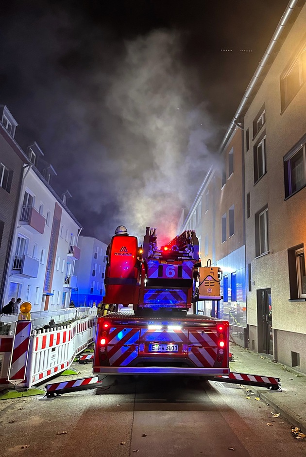 FW-E: Küchenbrand in einem Mehrfamilienhaus - keine Verletzten