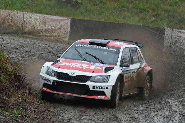 APRC in Japan: vierter Saisonsieg für SKODA und Meisterschafts-Spitzenreiter Gill (FOTO)