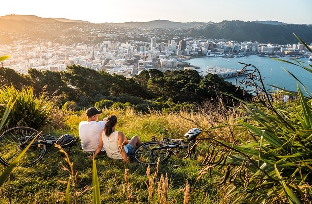 Tourism New Zealand: Neuseelands Austragungsstädte für die FIFA Frauen-Weltmeisterschaft 2023(TM) / Die schönsten Highlights für den nächsten Urlaub