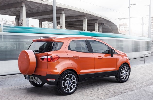 Ford-Werke GmbH: Produktoffensive geht weiter: In Genf zeigt Ford den neuen EcoSport und erstmals die komplette Tourneo-Familie (BILD)