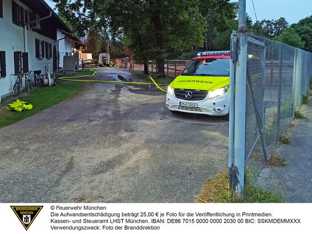 FW-M: Brand in Polizeiinspektion (Riem)