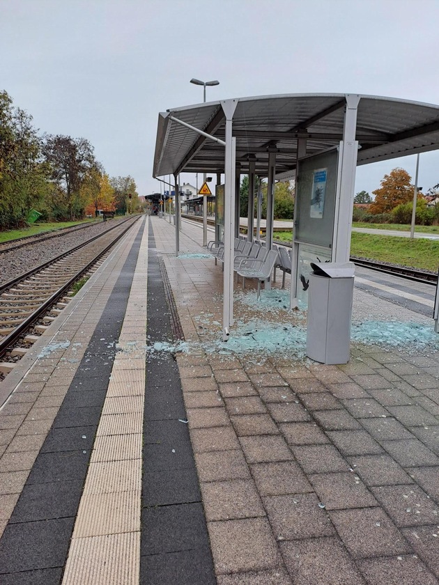 BPOL-KL: Zeugenaufruf - Sachbeschädigungen am Bahnhof Freinsheim