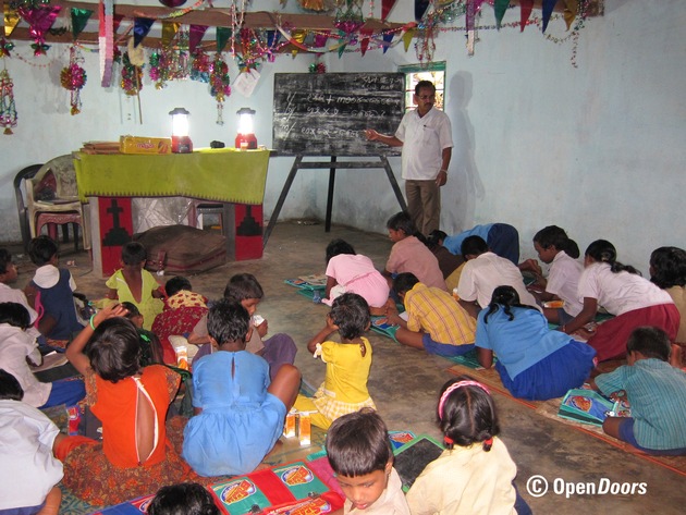 Christenverfolgung in Indien 10 Jahre nach Kandhamal / Schwindende Religionsfreiheit weckt Erinnerungen an Pogrom in Orissa