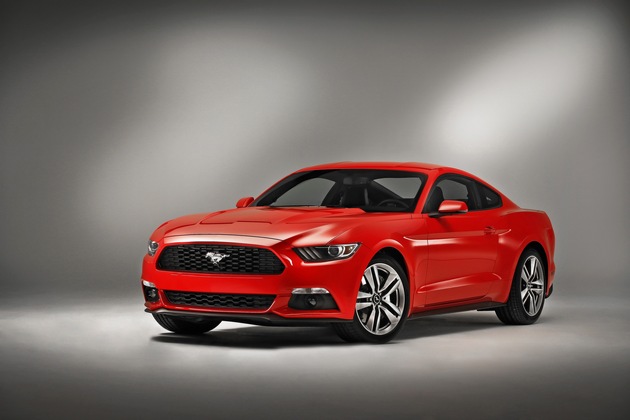 Der neue Ford Mustang feiert auf der Essen Motor Show seine Deutschlandpremiere (FOTO)