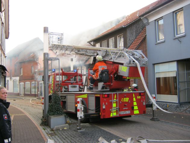 POL-STH: Großbrand in Stadthäger Altstadt