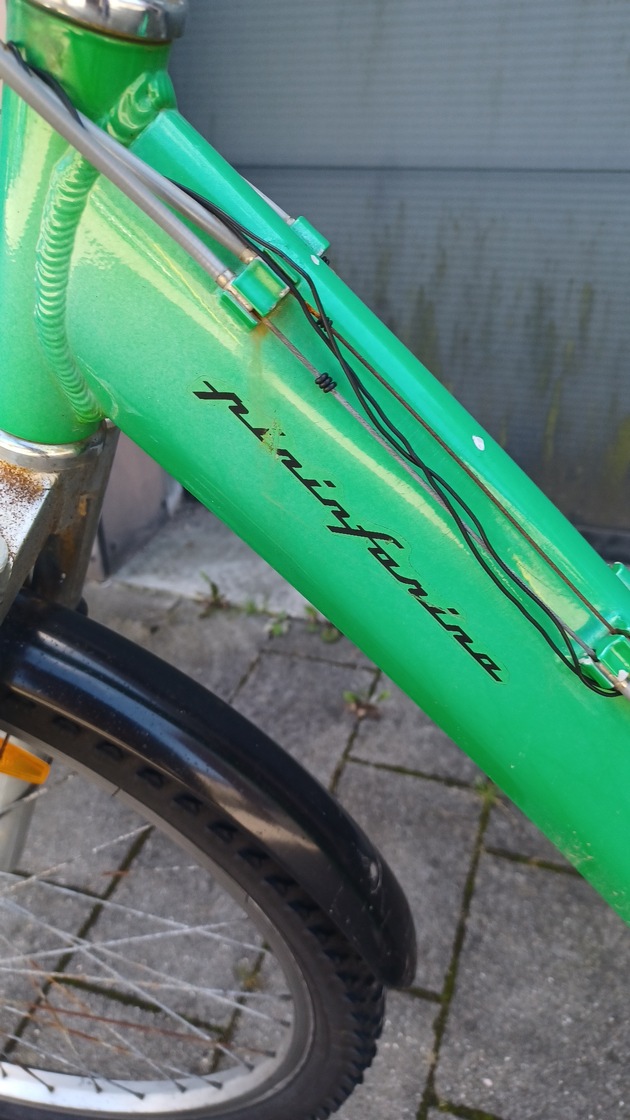 POL-WHV: Sichergestelltes Fahrrad sucht Eigentümer - Polizei bittet um Hinweise