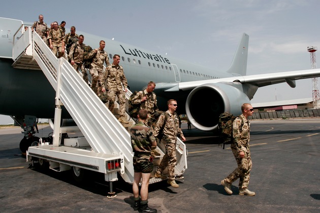 Von Afrika bis Afghanistan - Die Luftwaffe ist gut ausgelastet! (FOTO)