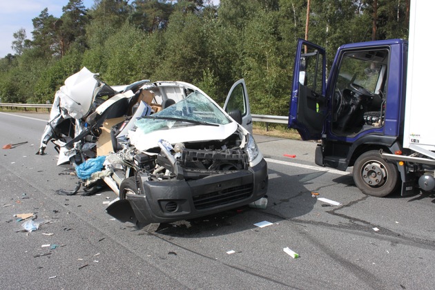 POL-PDKL: A6/Ramstein-Miesenbach, Leichtverletzt nach Auffahrunfall