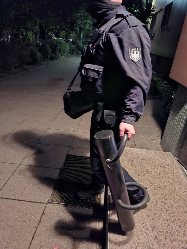 HZA-F: Gemeinsame Pressemitteilung Zoll und Staatsanwaltschaft Frankfurt am Main-