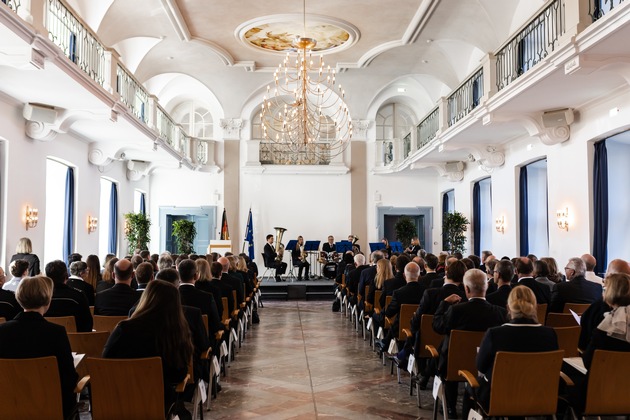 HZA-KA: David Miske übernimmt die Leitung des Hauptzollamts Karlsruhe / Leistungsfähiger Partner für Staat, Wirtschaft und Gesellschaft