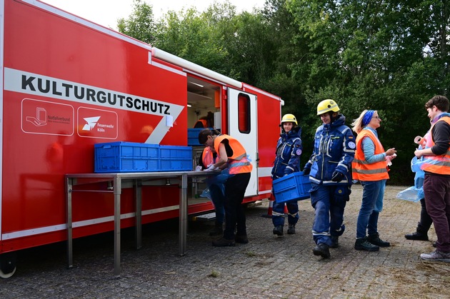 THW NRW: Rettung von Menschen und Kulturgütern - Drittes Übungswochenende des THW in NRW