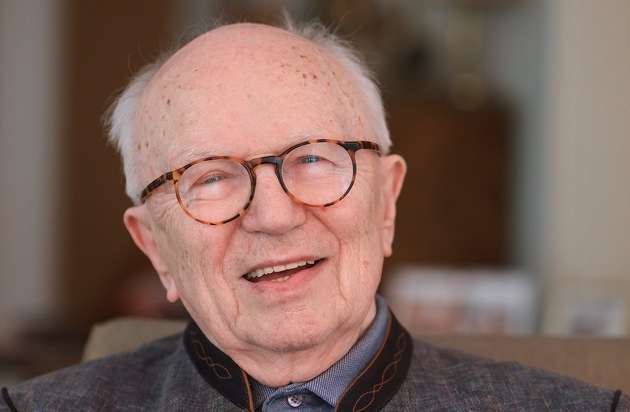 WDR gratuliert Friedrich Nowottny zum 95 Geburtstag Buhrow Großes Dankeschön