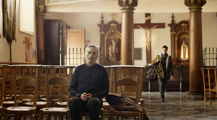 Ein Kindermörder auf Bewährung im Kloster: Sky präsentiert die packende Dramaserie &quot;Public Enemy&quot;