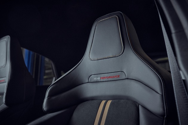 Sportliche Autos zu unbequem? Ford Puma ST ab sofort mit rückenfreundlichen Performance-Sitzen verfügbar