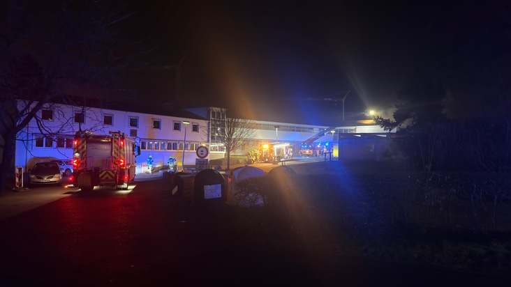 FW-DT: Feuer 3 an Realschule 1