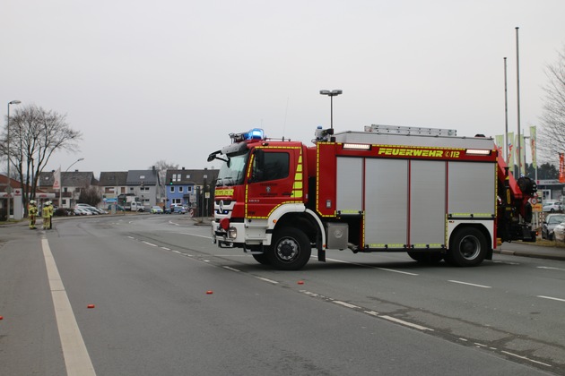 FW Menden: Austretendes Gas sorgt für Einsatz der Feuerwehr