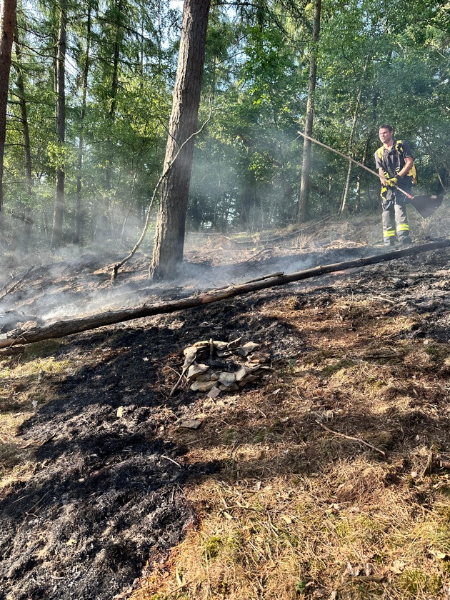 FW Nideggen: Waldbrand im Nationalpark bei Schmidt