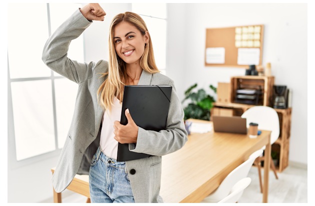 Back to Work – fit und fokussiert: Mit Optifast clever die Urlaubspfunde loswerden