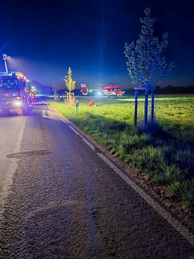 FW-SE: Schwerer Verkehrsunfall mit einem beteiligten Personenkraftwagen