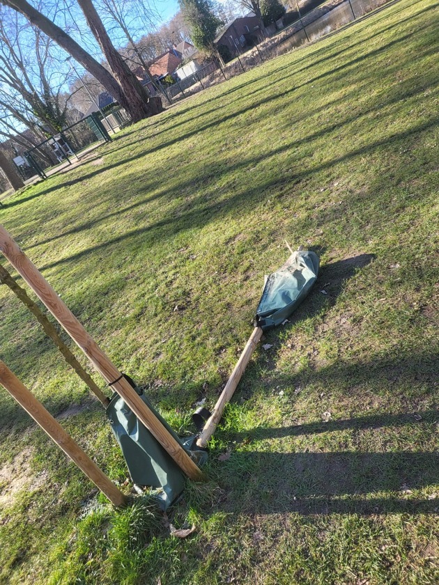 POL-OS: Ankum: Sachbeschädigung auf dem Spielplatz "Ankumer See" - Polizei bittet um Hinweise