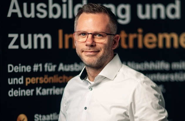 Weiterbildung fast zum Nulltarif: Wie angehende Industriemeister staatliche Förderungen optimal ausschöpfen
