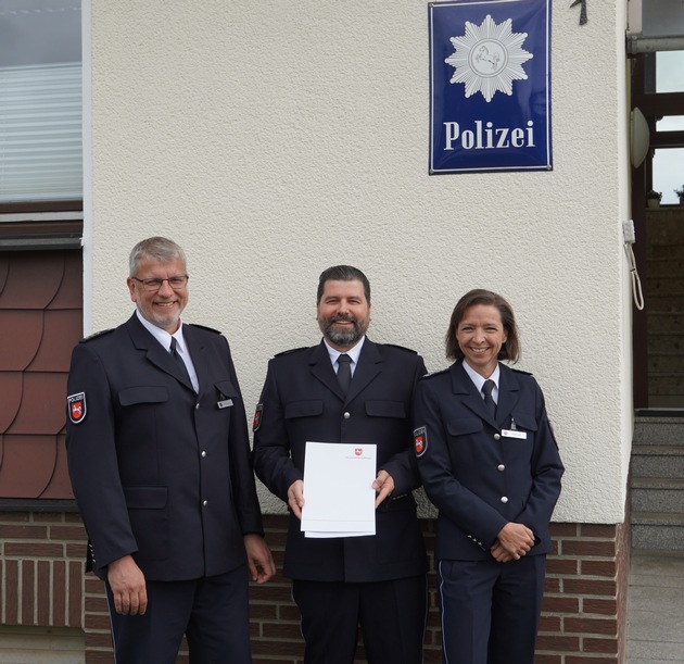 POL-GÖ: (176/2025) Polizeistation Friedland hat neuen Leiter - Inspektionsleiter Marco Hansmann begrüßt Ullrich Björn Ritzau als Nachfolger von Jörk Grote in Groß Schneen
