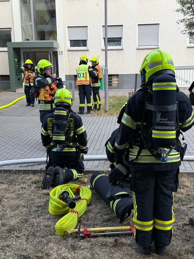 Feuerwehr MTK: Drei Einsätze am Dienstag - Schlimmeres bei Küchenbrand verhindert