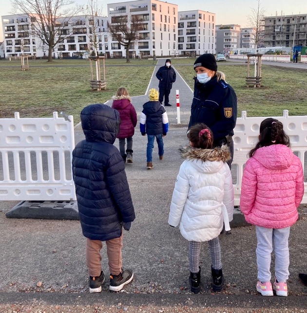 POL-MA: Mannheim: ABC-Schützen-Tournee der Verkehrsprävention Mannheim - ohne Elterntaxi sicher zur Schule