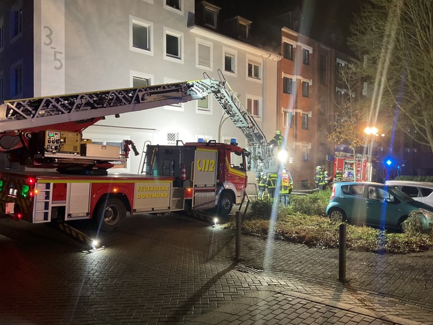 FW-DO: Kellerbrand in Dortmund Hörde