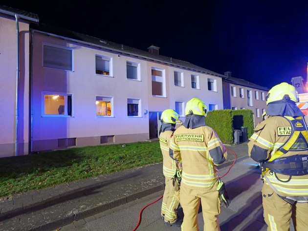FW Paderborn: Gemeldeter Zimmerbrand in der Gneisenaustraße