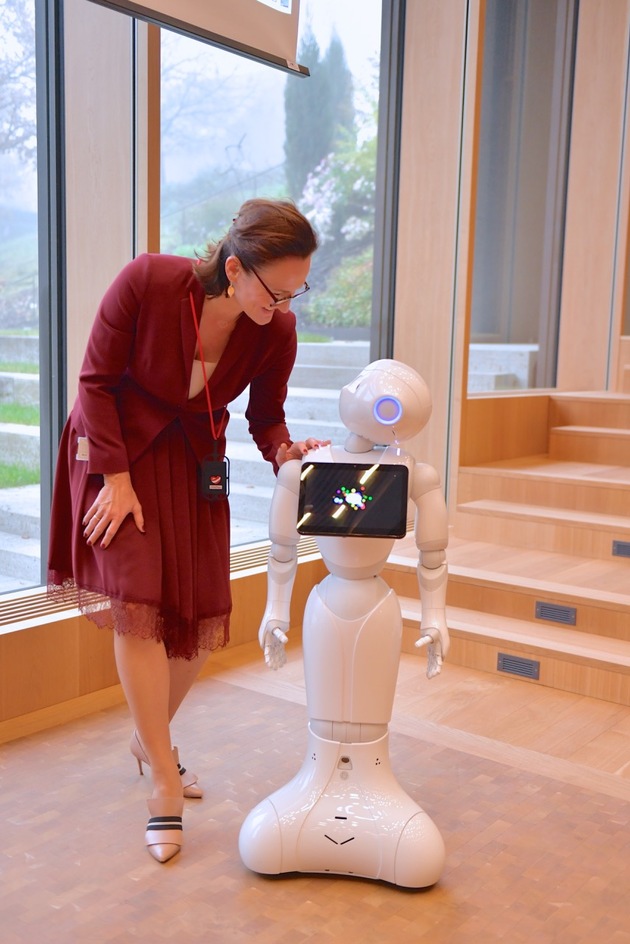 International Health Forum 2019: Die chancenreiche Verbindung von Künstlicher Intelligenz und der Gesundheitsbranche (FOTO)