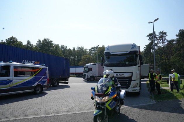 POL-OS: Illegale Abfalltransporte in der Grenzregion im Fokus