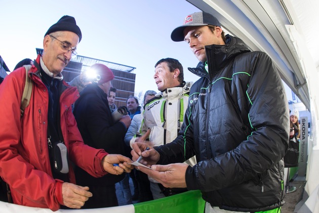 Triumph bei der ,Monte&#039;: Mikkelsen setzt Meilenstein in der Erfolgsstory von SKODA (FOTO)